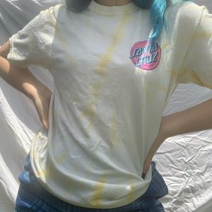ONLY WORN TWICE Santa Cruz size medium tee